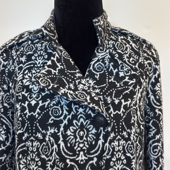 Patterned jacket - Picture 2 of 7